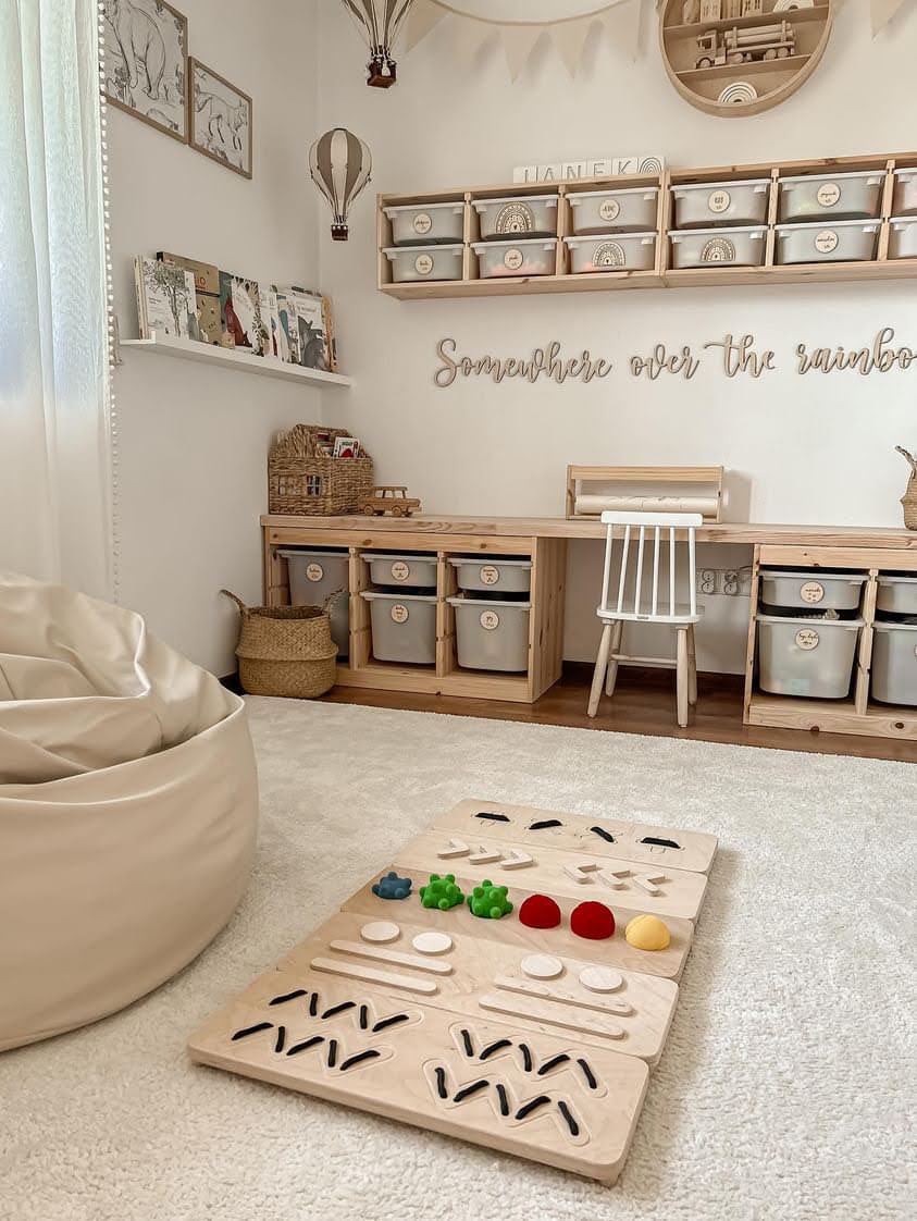 sensory path in natural colour on the carpet